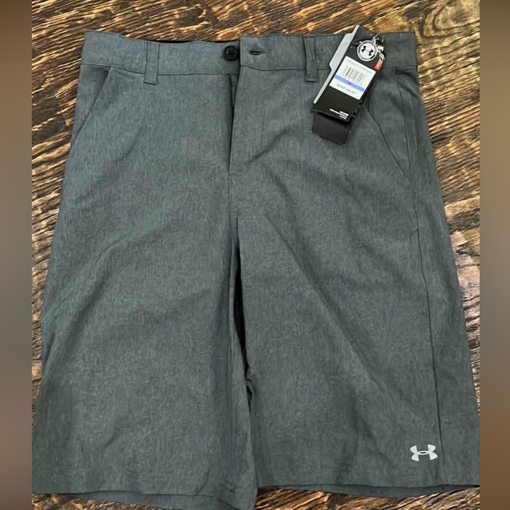 Boys UA shorts